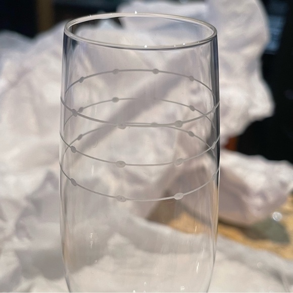 Royal Doulton Champagne glasses - set of 4 - Picture 3 of 7